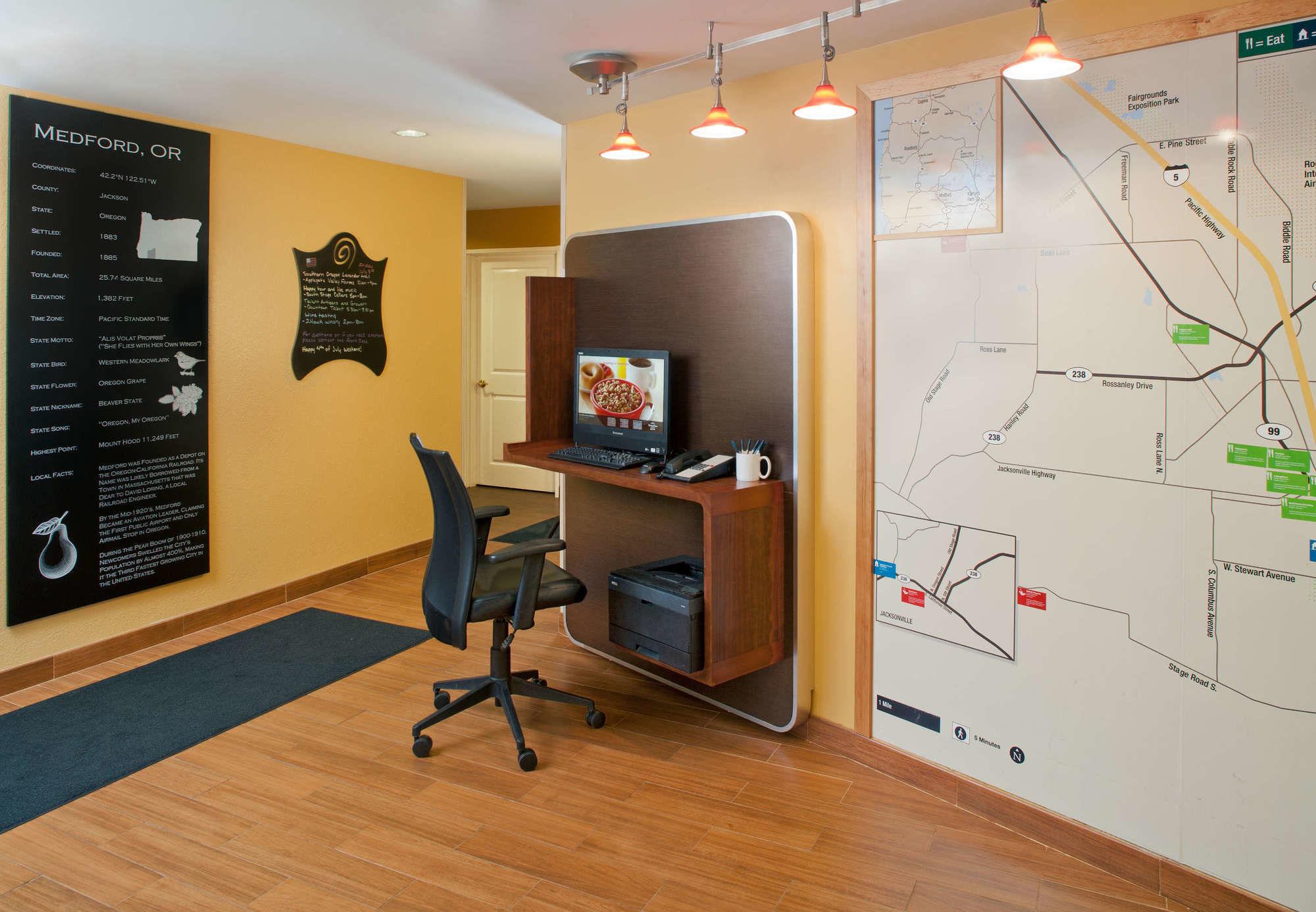 Towneplace Suites Medford Esterno foto